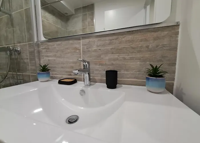 Saint-raphael-front De Mer-wifi-clim 公寓